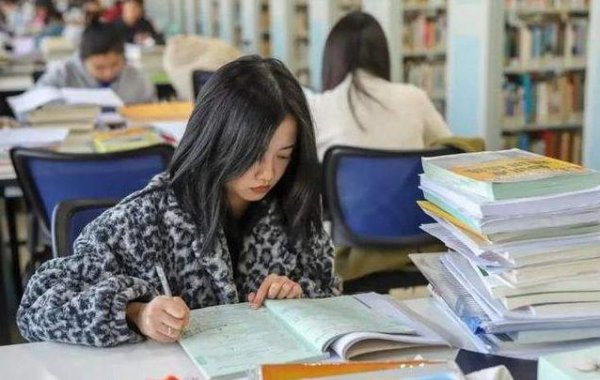 不考研直接工作后悔吗