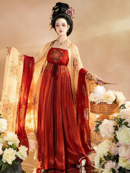 诃子裙是汉服吗有什么特点