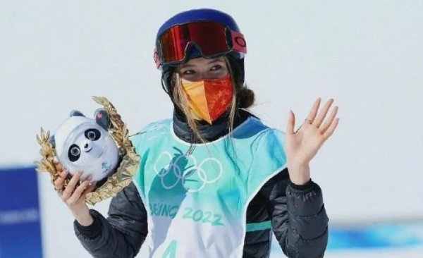 谷爱凌的妈妈的教育方式如何