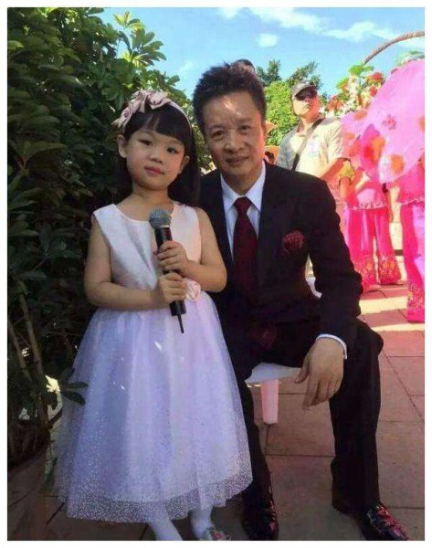 著名歌唱家阎维文简历及个人资料介绍