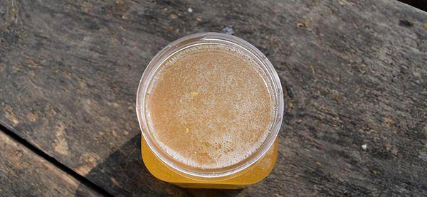 土蜂蜜大量白色泡沫怎么处理