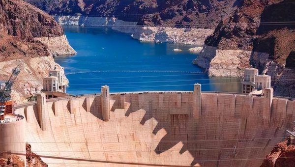 胡佛大坝在哪里