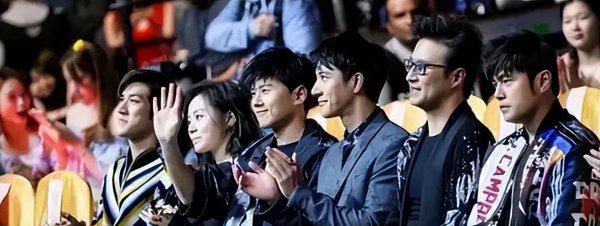 蔡徐坤篮球梗什么意思