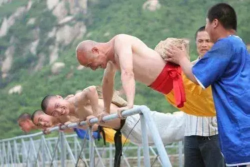 身体核心是指哪里