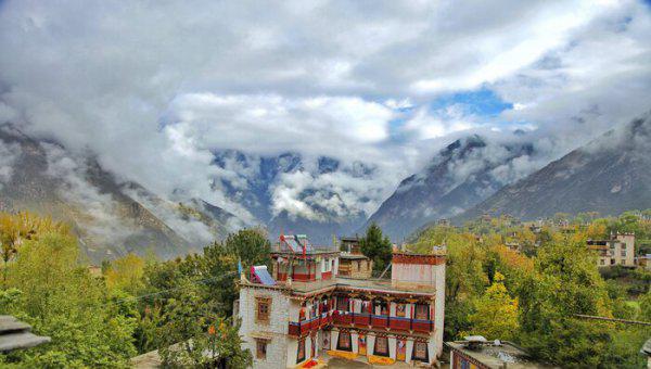 四川的名胜古迹有哪些