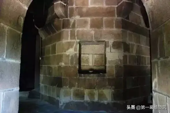 福建省泉州市开元寺内的什么塔