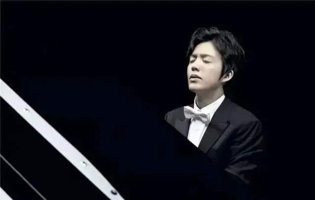 李云迪和王力宏到底怎么回事