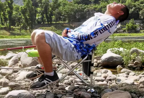 钓箱和钓椅哪个更实用