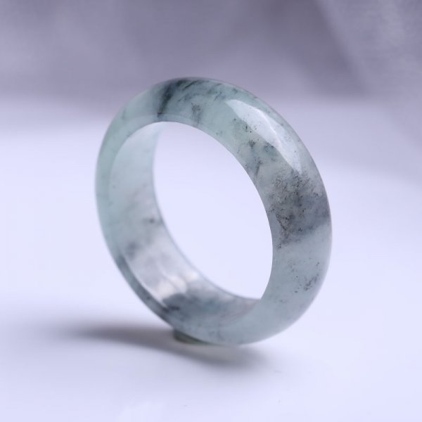 墨翡翠和墨翠的区别在哪里