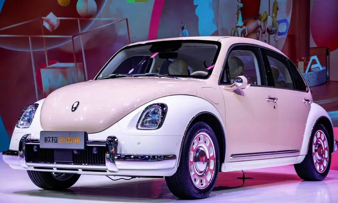 2022新款车适合女孩子开