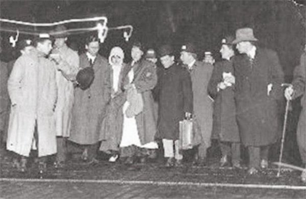 泰坦尼克号沉没时间是哪一年