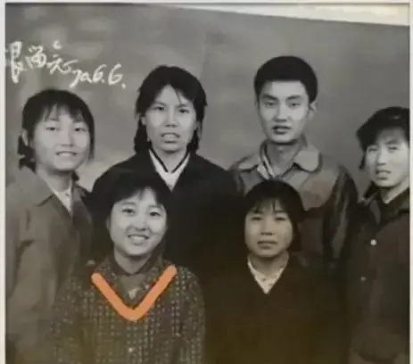 贾玲毕业于哪所大学