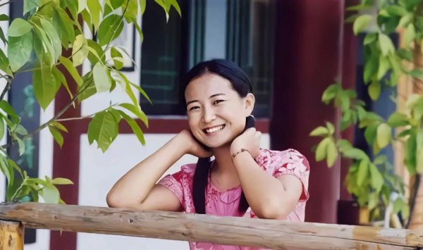 贾玲毕业于哪所大学