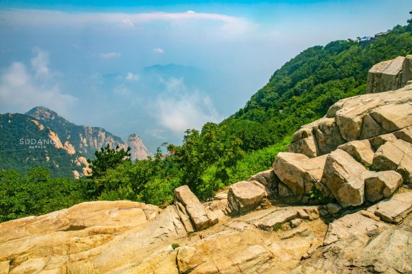 三山五岳中的五岳之首是哪座山