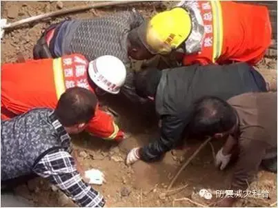 正确的避震姿势有哪些