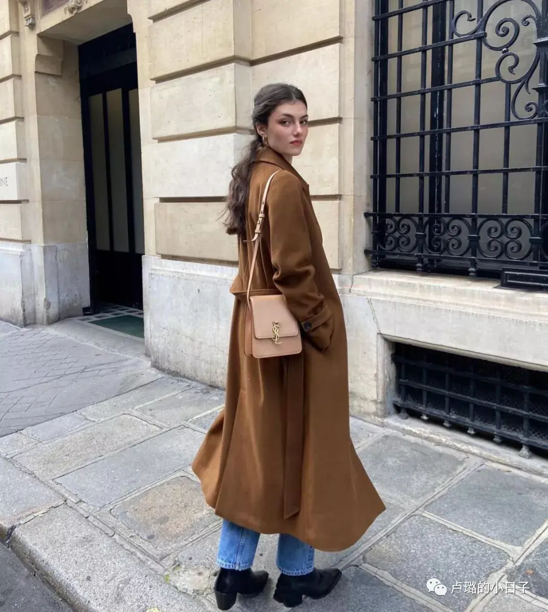 适合40岁女人的服装品牌