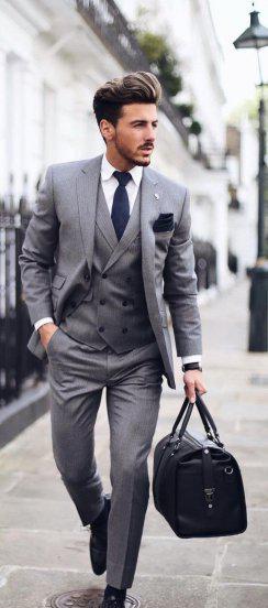 西装外套怎么洗不会皱不变形