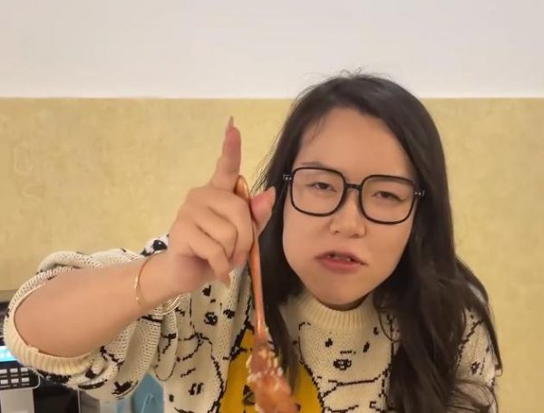 浪胃仙为什么要装女人