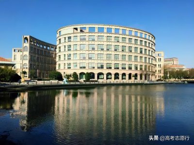 学金融哪个学校好 哪些金融学校适合成绩中等的考生