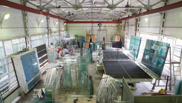 钢化玻璃为什么会突然爆裂