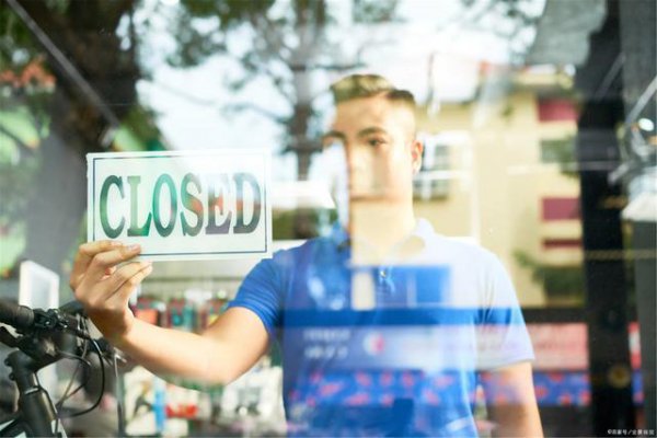 在保险公司上班好不好