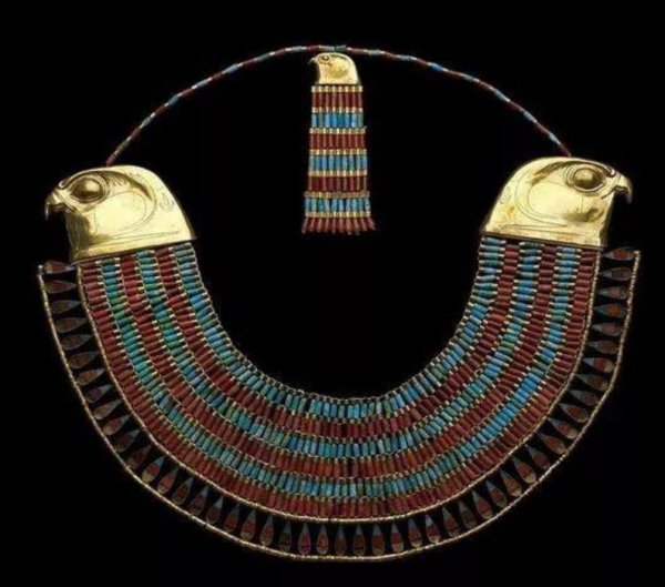 图坦卡蒙黄金面具