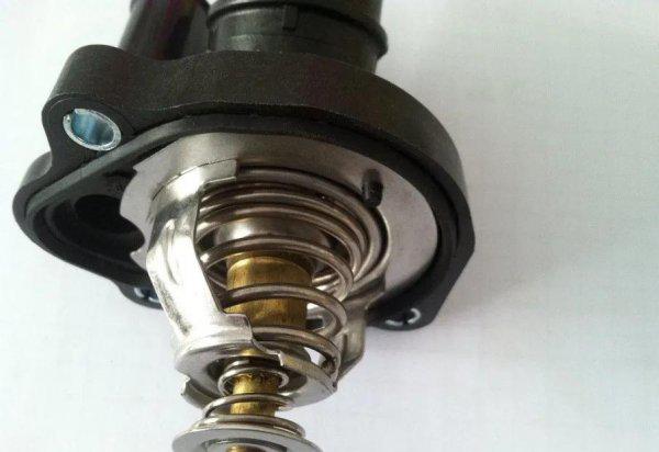 汽车水温上不来怎么回事