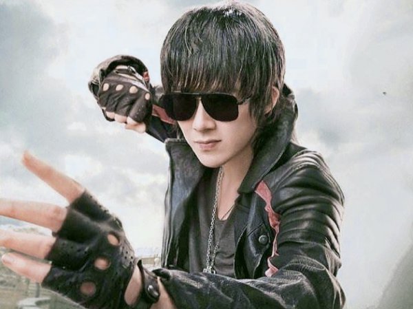 盗墓笔记黑瞎子是谁