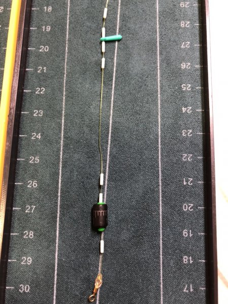 钓鱼线怎么绑在鱼竿上