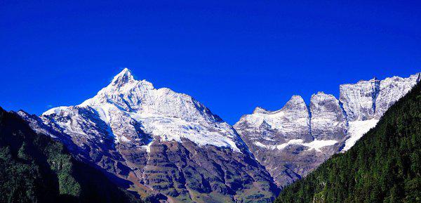 雨崩村在云南哪里属于哪个县