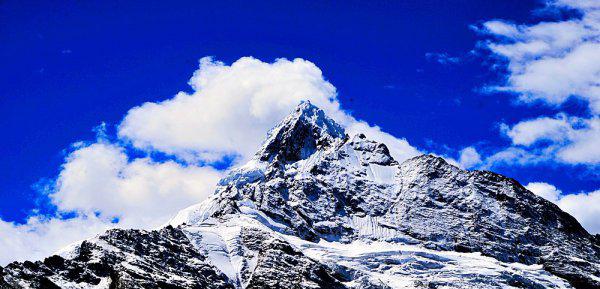 雨崩村在云南哪里属于哪个县