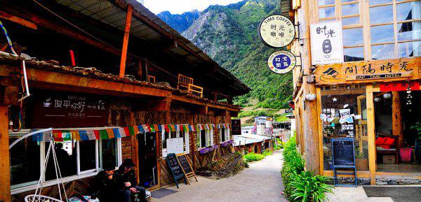 雨崩村在云南哪里属于哪个县