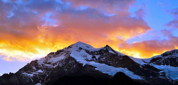雨崩村在云南哪里属于哪个县
