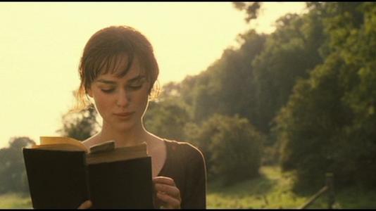 傲慢与偏见女主角是谁