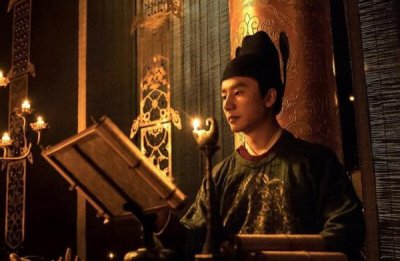 张若虚简介及生平事迹 张若虚简介及《春江花月夜》