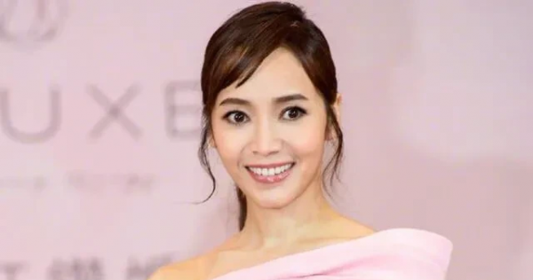 周杰伦为什么不娶侯佩岑