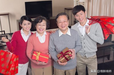 第一次去女朋友家需要注意什么 见女方家长要注意什么