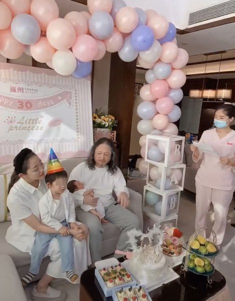 三宝老师有几个孩子