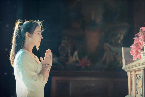 中年男人只对一种女人着迷