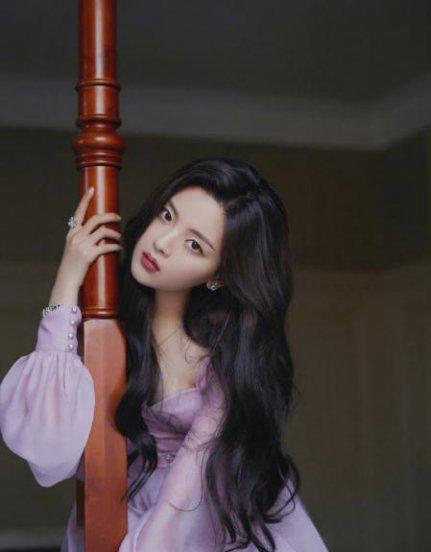 简介杨超越是哪里人