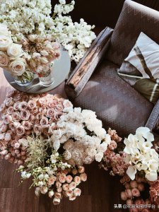 情人节送什么花表示初恋 情人节不同阶段送什么花合适