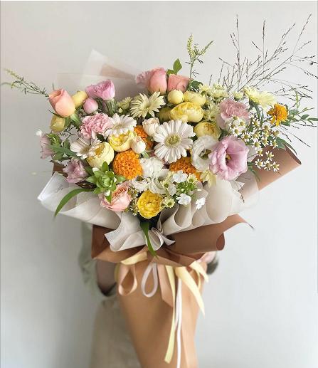 情人节送什么花表示初恋