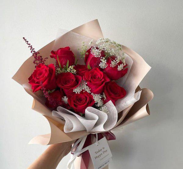 情人节送什么花表示初恋