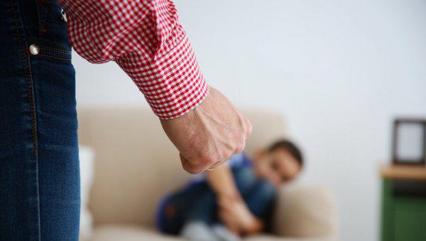 12岁的孩子偷钱撒谎如何教育