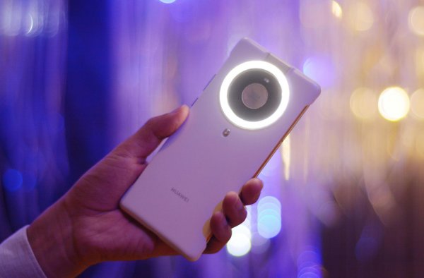 2022年华为手机哪一款好用啊