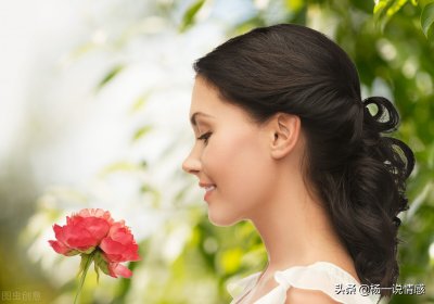 男人交往两个女人更爱谁 为什么男人最爱得不到的人