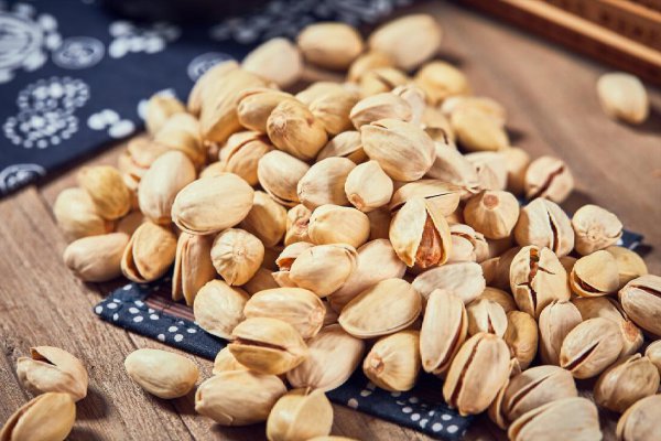 开心果什么颜色的最好