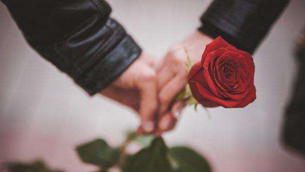 如何放下一个深爱的人