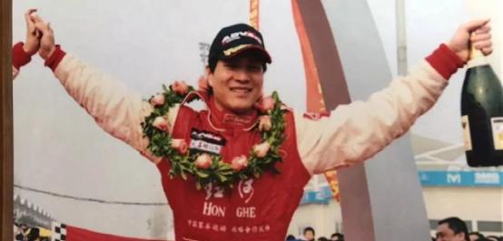 电影飞驰人生结局张驰怎么样了