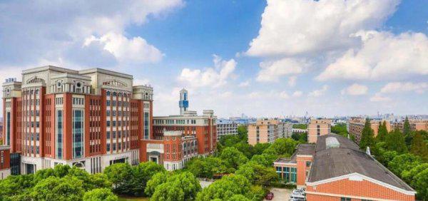 上海理工大学是211吗